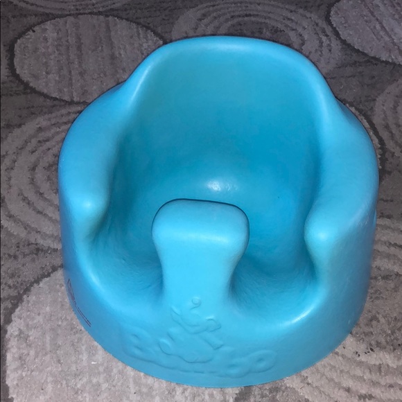 blue bumbo